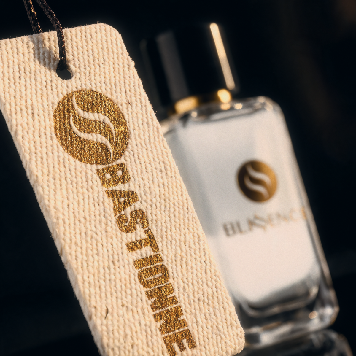 Flowertrail Blissence Bastionne — Card Macro Seal